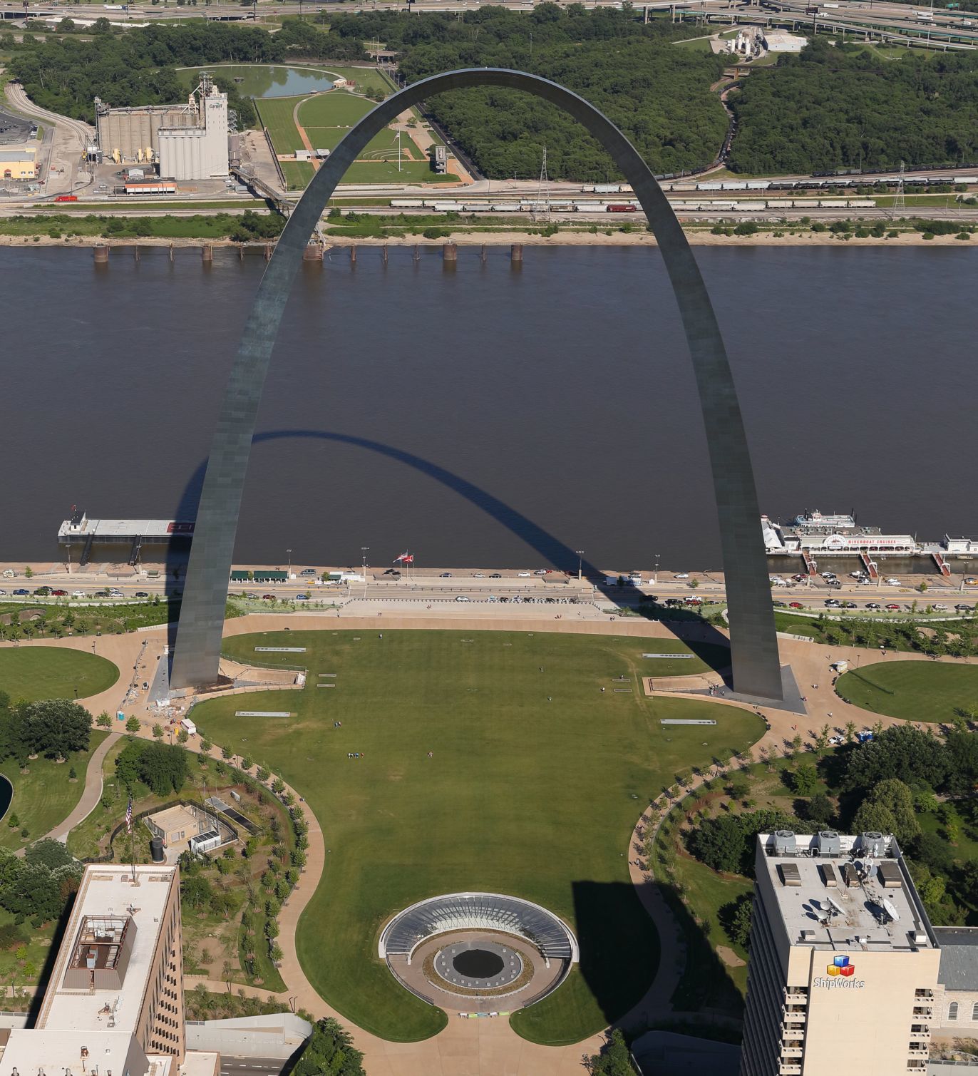 St. Louis Arch and redesigned entrance